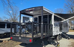Bunkhouse with a Patio!