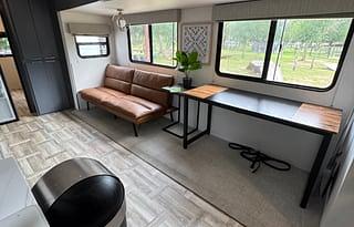 2024 Prime Time RV Tracer 31BHD RV rental photo 1