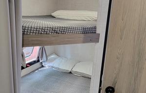 22 Fam&Pet Friendly GulfStream 248BH