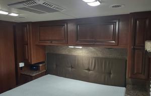 "Vrbo on the Go" with Outdoor Kitchen & TV