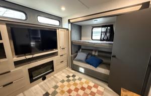 2025 Wildcat 37BEST RV rental photo 5