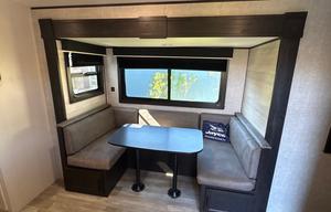 2023 Jayco Jay Flight 242BHSW
