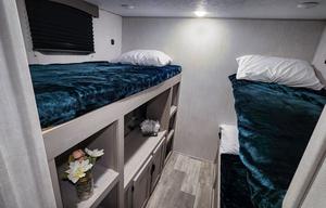 2025 VIKING. Spacious Camper!