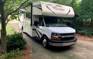 2019 Coachmen RV Freelander 26DS Chevy 4500