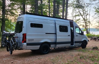 Easy-to-Drive Custom Mercedes Sprinter 170