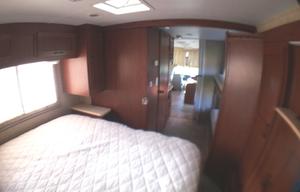 Sunseeker 32', Family Size Camping Machine, Luxury. This Motorhome is custom made, will make your trip unforgettable.