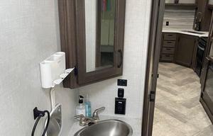 2021 Winnebago Industries Towables Voyage 3033BH RV rental photo 4