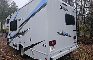 2024 Thor Motor Coach Geneva 22VT RV rental photo 3