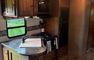 37' Keystone Sprinter Big and Perfect for familys!