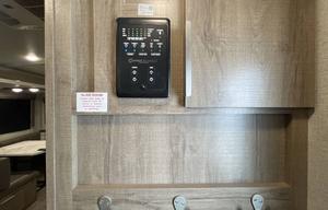 2021 Imagine 2800BH RV rental photo 9
