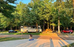 2021 Winnebago Adventurer 36Z