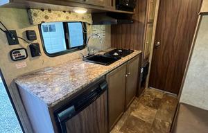 2016 Forest River RV clipper CWT17BH RV rental photo 3