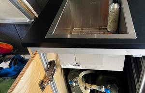 Family Friendly Mercedes Camper  sleeps 4