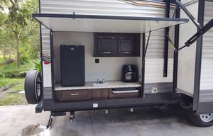 CAMPER YOU PICK UP WE DELIVER + GOLF CART RENTALS