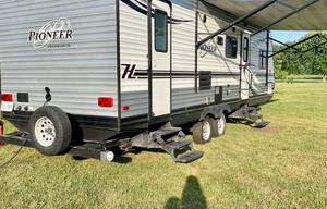 2015 Heartland Pioneer with Bunks