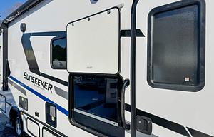 S-13 Luxury Medium Class C - Sunseeker 3010