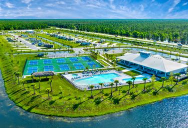 Encore Tranquility Lakes