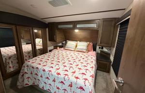 The Happy Camper | Luxury Glamping Getaway