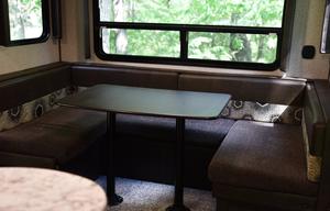 2018 Keystone RV Summerland 2720BH