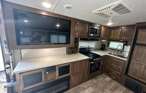 Forest River Rockwood Ultra Lite 2902SW