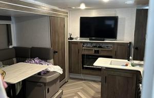 2022 Forest River RV Salem Cruise Lite 240BHXL RV rental photo 4