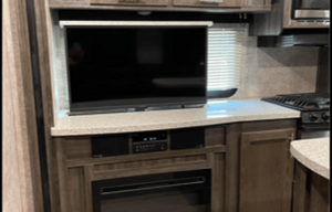 2019 Highland Ridge Bunk House with HUGE couch