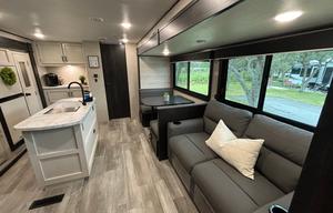 Jayco Jay Flight with Private Bunkroom T3