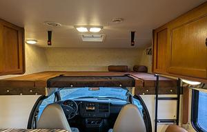 2014 Chevy RV of Altoona- Super Clean!