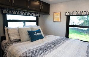 Entegra Odyssey 31F: The Ultimate Luxury Motorhome