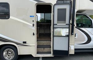 Your Home on Wheels! Furry friend approved!