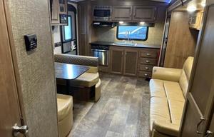 2017 KZ Spree 263RKS
