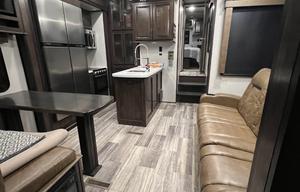2020 Dutchmen RV Voltage V3635