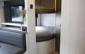 2022 Heartland Trail Runner 261BHS RV rental photo 7