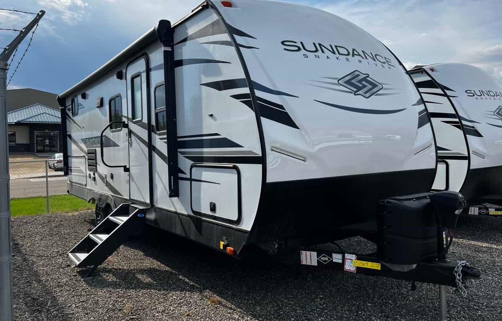 2021 Heartland Sundance Ultra Lite 241 BH