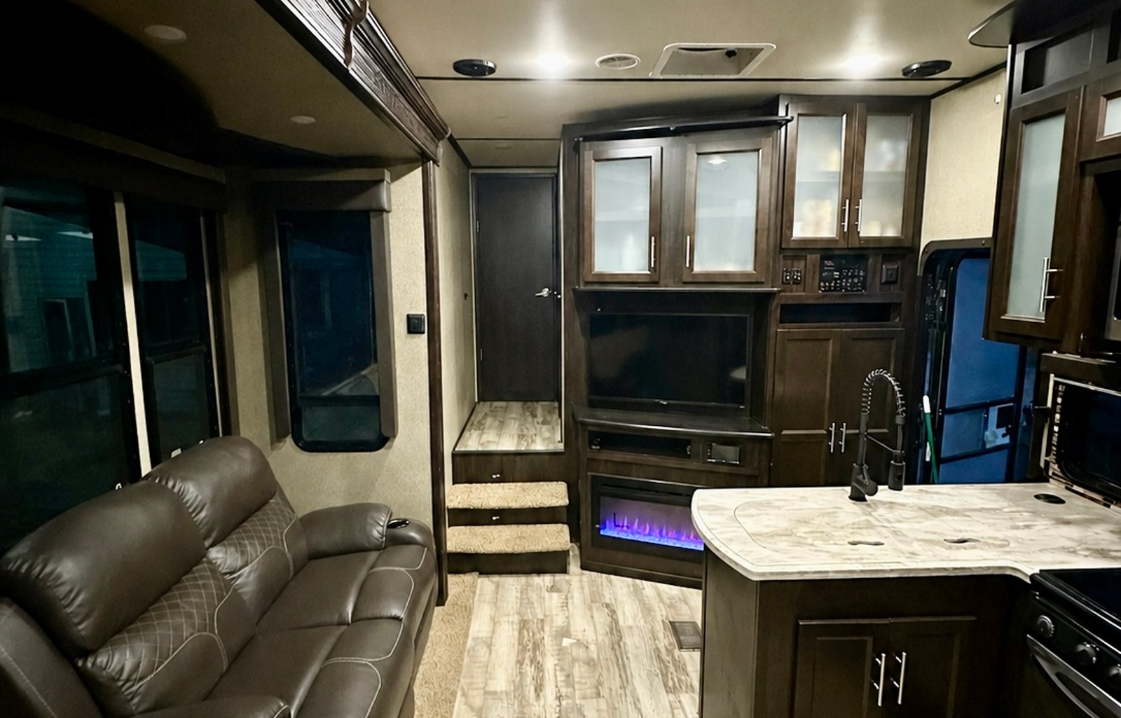 Barnes Ranch Rolling Retreat