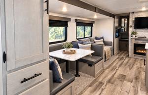 Family Bunkhouse for 9, Inverter, Solar, Tankless