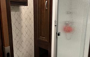 2018 Pinnacle 37RSTS RV rental photo 4