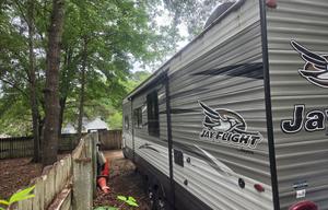 FAMILY FRIENDLY JAYCO