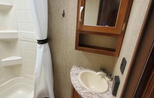 2017 Keystone Passport Ultra Lite 2400 BH