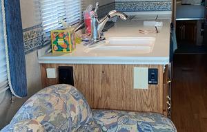 2001 Gulf Stream RV Independence 8704