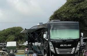 2023 Thor Motor Coach Outlaw 38MB