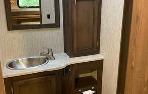 Sir Sleeps-A-Lot 2019 Coachmen Mirada 35BH Bunks