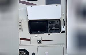 Mercedes Coachmen RV Prism 2200FS