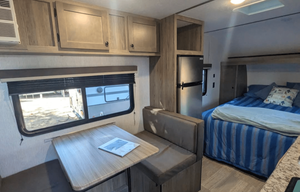 Lucinda: 2025 Sun-Lite 19RB - under 3k lbs