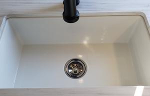 Bunkhouse & Lounge, Fully-Loaded & Turn-key Ready!