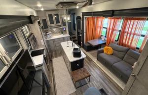 Luxury!  2 Suites, 2 Full Baths, and a Loft!