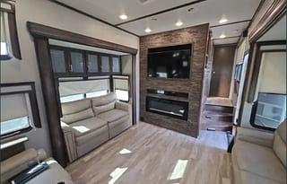 Shania Solitude Luxury Sleeps 6, washer&dryer,HUGE