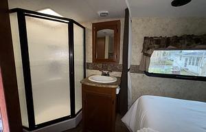 Campers 4 Glampers Coachmen 5th wheel