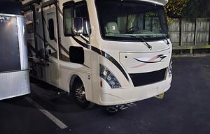 2016 Thor Motor Coach ACE 27.1