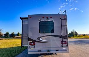 Thor Motor Coach Four Winds 31W